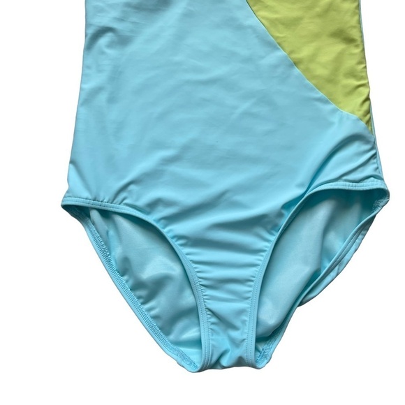 Lands’End Women’s Tummy Control UPF 50 Asymmetrical One-Piece Swimsuit Size 10 - Picture 5 of 9